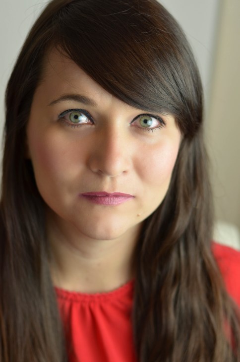 Rosenholz farbender Lippenstift